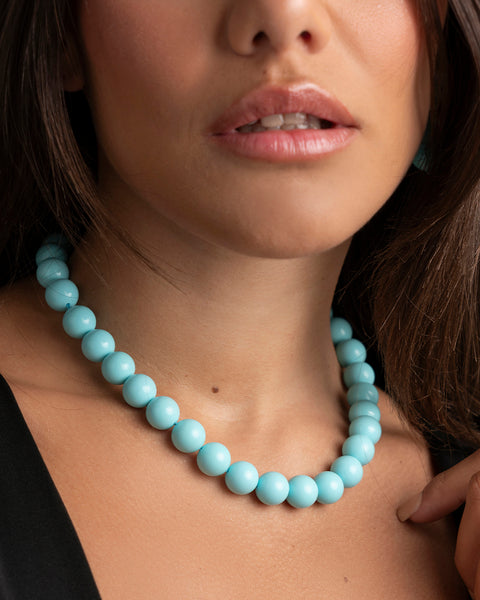 Collana turchese, perle coltivate e argento rodiato Collana turchese, perle coltivate e argento rodiato