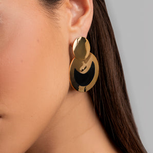 Luxury earrings with laser cut and gold bath