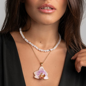 Necklace with Natural Crystallized Orchid and Moonstone