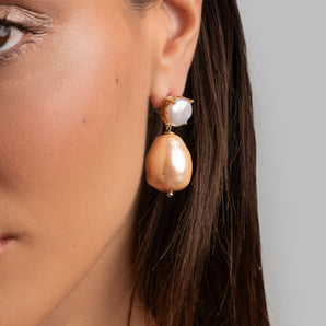 Earrings with Baroque Pearls in Beige Champagne tones