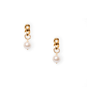 Elegant Earrings with White Pearls